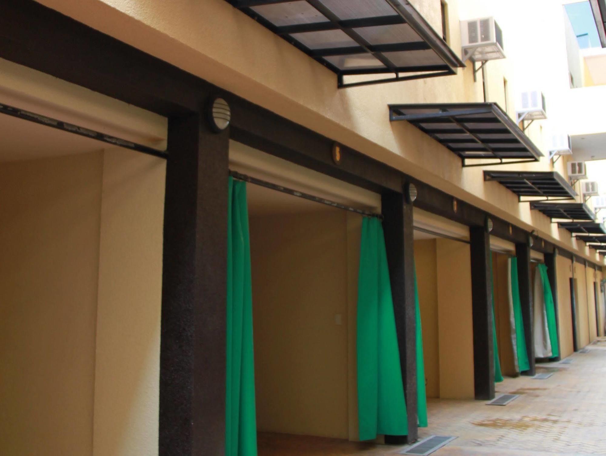 Casa Oliva Spa Residences Malolos Екстериор снимка
